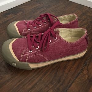 Keen Canvas Sneakers